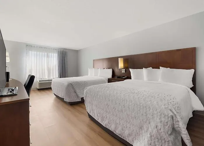 Surestay By Western East Hotel Rockford